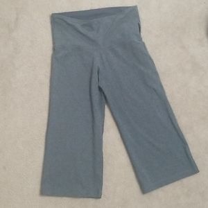 Yoga capris